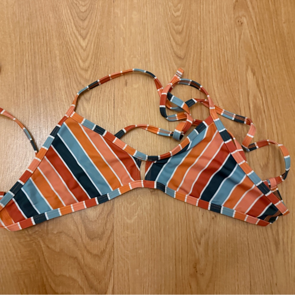 Jolyn M Bikini Top